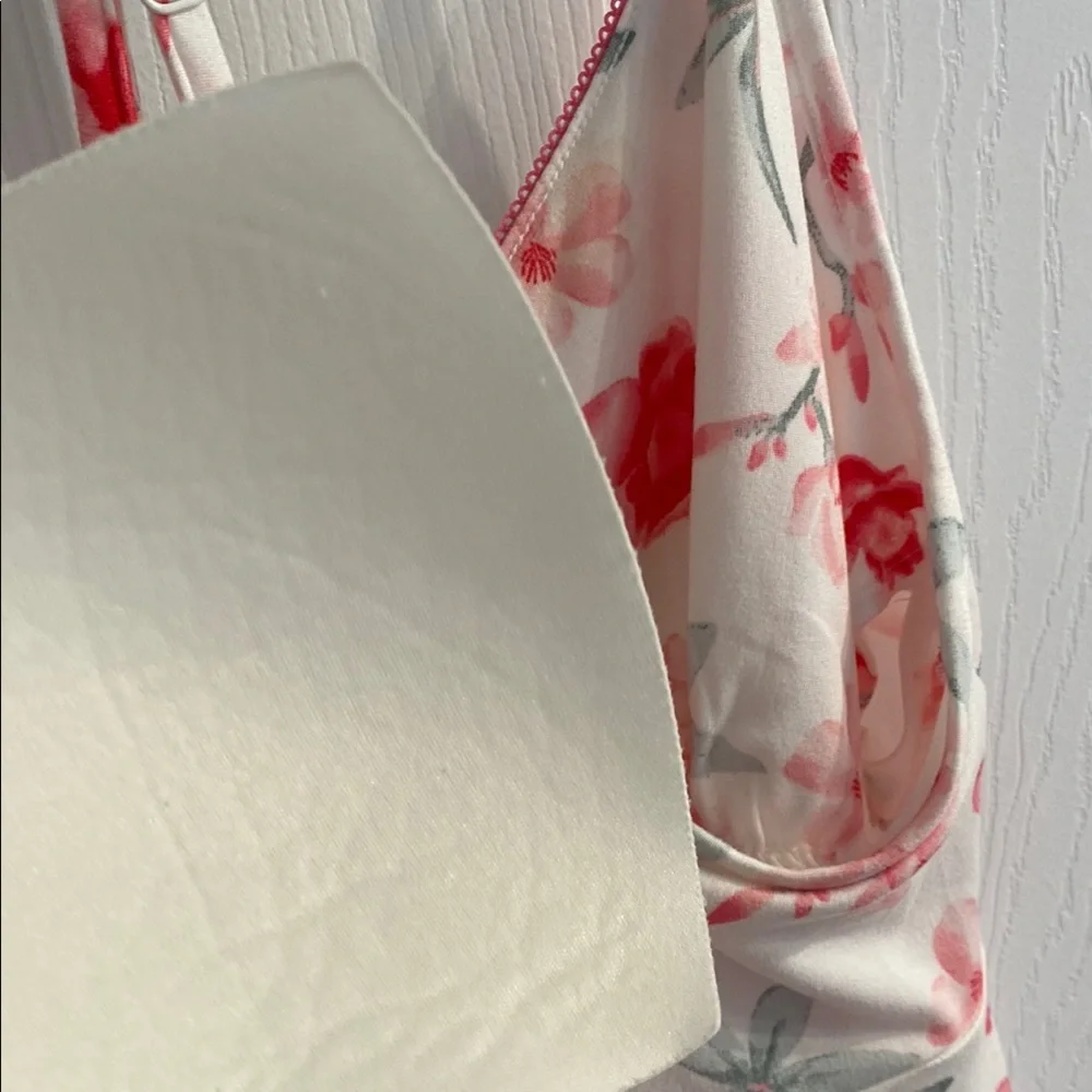 La Vie En Rose Floral Print Women's Nightgown - Picture 5 of 10